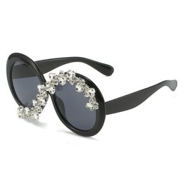 Super Large Round Frame Crystal Sunglasses Diamond Goggles Outdoor Sunscreen Travel Eyeglasses Exaggerated Sunglasses