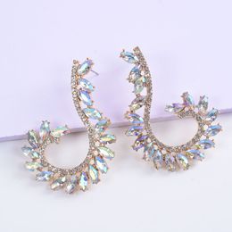 Leading Lady Fancy 2023 You are the Trend Dangle Drop Earrings Old Fashion 18K 3D Hard Alloy Diamonds New Stylish Unique Curved Shape Brand Luxury Earing