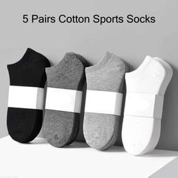 Men's Pants 5 Pairs/Flight deep neckline men socks solid Colour black white Grey breathable cotton sports socks men short socks women men