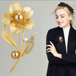 Brooches Korean Pins Jewellery High-end Matte Gold Colour Silver Flower Rhinestone Pin Pearl Brooch Accessories For Women