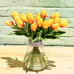 Decorative Flowers 5PCS White Tulips Artificial Real Touch PU Tulip Bouquet For Bride Wedding Home Decoration Fake