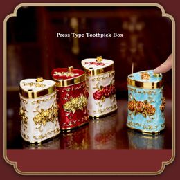 Toothpick Holders European Retro Press type Holder Fashion Box Luxury Restaurant el Household Dispenser 230627
