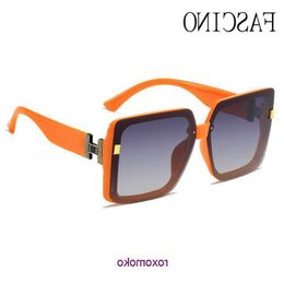 2023 New Fashion Large Frame sunglasses for Women H Decorative Trend Diamond Set Live Street Shooting Sunglasses 2TTG