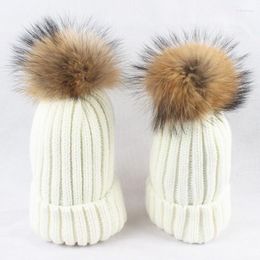 Berets KNB031 Winter Women Thick Warm Knitted Beanie Caps 14cm Real Raccoon Fur Pompoms Skullies Hat Ball Pom Knit Hats Bone