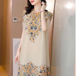 Ethnic Clothing 2023 Spring And Summer Chinese Style Retro Improved Cheongsam Dress Big-Name Temperament Middle-Aged Mother Large Size