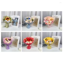 Decorative Flowers Crochet Flower Bouquet Handwoven DIY Romantic Day Present Decoration