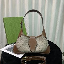 Women Handbag Fashion Show CHPP-0685 Design Shoulder Bag Crossbody Bags Handbags Purse Genuine Leather Good Quality five Colours free shipping