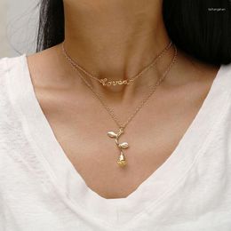 Pendant Necklaces Aesthetic Necklace For Women Love Rose Chains Accessories Chain On The Neck Valentines Day Jewelery Gift To Girlfriend