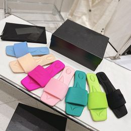 Women slippers designer outdoor sandal high quality flat heel slides holiday slipper letter slide for woman fashion luxury sandals cute slipper for the beach