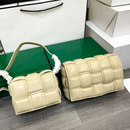 Fashion Flap Bags Woven Bag Candy Colour Handbags Light Green Designer Bags B Luxury Leather Handbags V Lady Messenger Shoulder Purse 230814