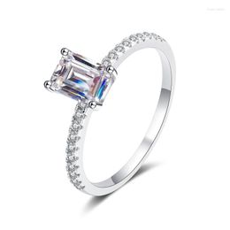 Cluster Rings Passed Diamond Test Emerald Cut 1ct Moissanite Ring Simple Four-claw Women Romantic Wedding Luxury Accessories Jewellery