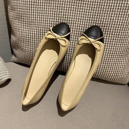 Designer Woman Loafers Casual Shoes Ballet Flat Genuine Leather Size 35-42 Shoes Wedding Party Luxury Top Quilty Velvet Seasonal with Dust Bag 35-42