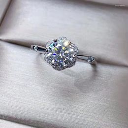 Cluster Rings 925 Silver Ring 1ct Moissanite Round Women's Engagement Anniversary Gift D Colour VVS 6.5mm Passed Diamond TestHigh Jewellery