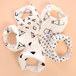 Baby Triangle Scarf Cotton 4-Layer Printed Triangle Bib Without Fluorescent Snap Closure Baby Saliva Towel Cotton Bib DH051