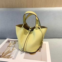 Factory Outlet Wholesale party Tote bags for sale Vegetable Basket Womens Bag Water Bucket 2024 New Top Layer Cowhide Soft and Fashionable Casual Handheld Vers