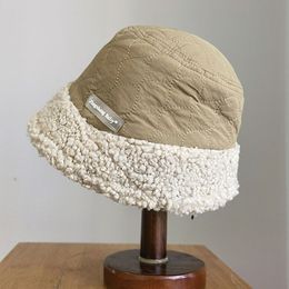 Faux Fur Trimmed Winter Hat for Women Fleeced Bucket Hat Fisherman Hat Warmer