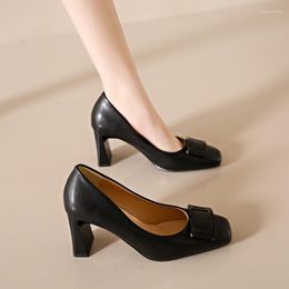 Dress Shoes 3cm Heels Sexy Crossdressers Chunky Sandals Shallow Mouth Basketball Platform 2023 Patent Leather Square Toe Footwear Slip