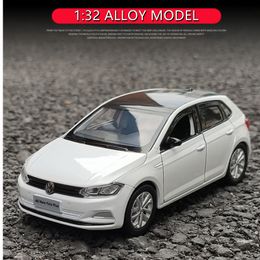 Diecast Model car 1 32 POLO Alloy Car Model Diecasts Toy Vehicles Metal Toy Car Model Simulation Miniature Scale Childrens Toys Gift 230627