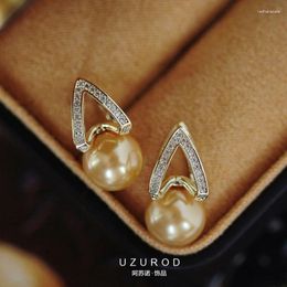 Stud Earrings Fashion Retro Elegant Three-dimensional Triangular Shape Yellow Simulated Pearls For Sweet Girl Women Jewelry