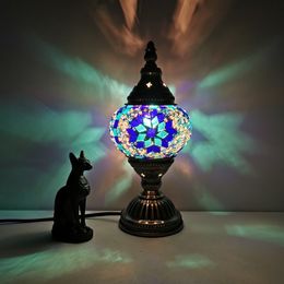 Decorative Objects Figurines Classical Turkish Stained Glass Lampshade Romantic Mosaic Retro Table Lamp Bedroom Study Cafe Homestay Decoration 230628