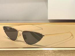 Sunglasses For Men Women Summer 487 Designers Style Anti-Ultraviolet Retro Plate Full Frame Glasses Random Box