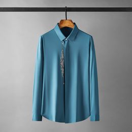 New Long Sleeve Seamless Male Shirts High Quality Vertical Stripes Diamond Solid Colour Mens Dress Shirts Slim Fit Man Shirts 4XL