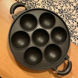 Baking Moulds 7 Hole Cooking Cake Pan Cast Iron Omelette Non Stick Pot Breakfast Egg Cooker Mould Kitchen Cookware 230627
