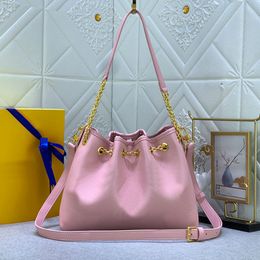 Chain String Bucket Bag Summer Beach Bag Underarm Handbags Crossbody Composite Bag Shoulder Bags Coin Purse Luxury Tote Bag Leather Clutch Wallets Golden Hardware