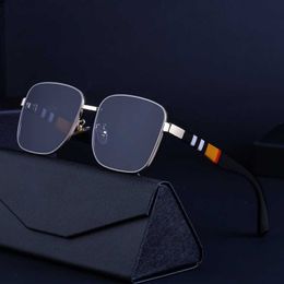 Wholesale of sunglasses KAJILA New Box Women's Fashion Stripe Mirror Legs Large Frame Sunglasses Men's Glasses