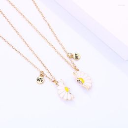 Pendant Necklaces 2 Pcs BFF Necklace Women Broken Daisy Friend Fashion Couple Friendship Jewellery Anniversary Gift Gord22