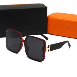 Wholesale The same popular model of women's Polarised on the internet fashionable and trendy casual sunglasses all live streaming with large frame glasses 598