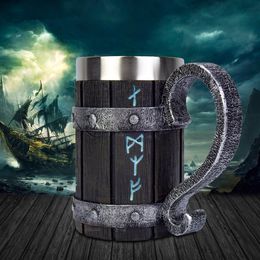 Mugs Viking Rune Beer Mug 304 Stainless Steel Tankard Resin Imitation Wooden Texture Nordic Decor Stein Coffee Cup Men Gift 600ml 230627