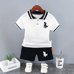 Rompers Summer Outfits for Baby Boys 9 to 12 Months Dinosaur Printed Turndown Collar Tshirts Tops and Shorts 2PCS Infant Clothing Sets 230628