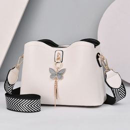 Evening Bags Women White Handbag Designer Butterfly Tassel PU Leather Messenger Bags Ladies Crossbody Female Tote Shoulder Bag 230627