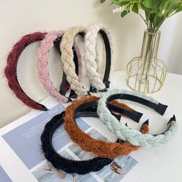Fashion Hairband For Women Braided Knitted Headwear Autumn Narrow Side Headwear For Adult Hair Accessories Wholesale