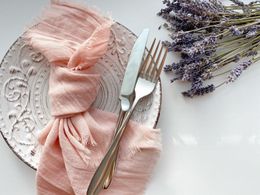 Table Napkin NP013A wholesale washable 10 pcs/lot wedding 40cm*40cm dusty pink green ivory 100% cotton cheesecloth gauze table napkin 230628