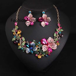 XLNK134 High quality wedding Jewellery set Flower necklace earrings Jewellery set women's rhinestones Jewellery set