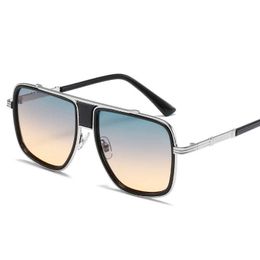 Sunglasses Large Frame Box Gradient Sunset Metal Sunglasses Men's and Women's Anti Ultraviolet Glasses 230628