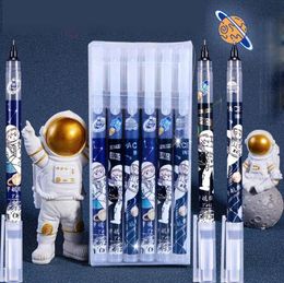 Pens 36 pcs/lot Astronaut Straight Liquid Gel Pen Cute 0.5 mm black Ink Signature Pens Promotional Gift Stationery School Supplies