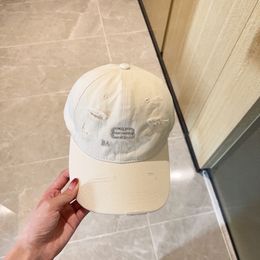 cap Summer beach sun protection hat beach sun protection men and women in hand Both sports and leisure are available White Black Classic Style GZ001