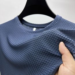 Mens TShirts High end Ice Silk Short Sleeve Tshirt Summer Mesh Breathable Round Neck Half Fashion Solid Colour Casual Luxury Top 230629