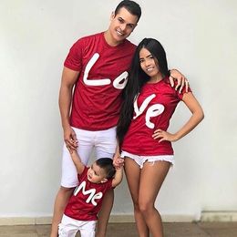 Family Matching Outfits family matching clothes mother father daughter son kids baby T-shirt Parent-child Red Letter Print T-shirt Short Sleeve Tops 230628