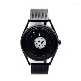 Wristwatches Me To The Moon Go Astronaut Original Design Watch Universe Quartz Milan Strap