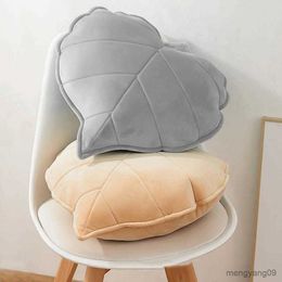 Cushion/Decorative 50cm Nordic Style Leaves Soft Simulation Leaf Cushion Bedroom Back Cushion Child Bed Decor Anti-Collision R230629