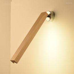 Wall Lamps Creative Lamp 220V Modern Simple LED Bedroom Bedside Nordic Wooden El Reading Light Long Wood Sconce