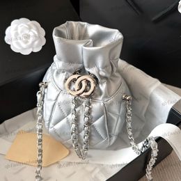 Womens Mini Bucket Bag Exquisite Vase Bag Leather Adjustable Buckle Matelasse Chain Crossbody Bag Handbag Makeup Case Sweet Princess Bags Key Bags 18x20cm