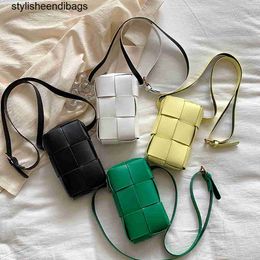Totes PU Leather Woven Small Shoulder Waist Crossbody Women Brand Bag Luxury Weave Cassette stylisheendibags