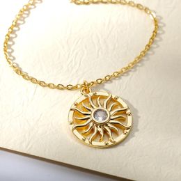 Pendant Necklaces Round Sunflower For Women Stainless Steel Chain Necklace Europe Style Fashion Ethnic Jewellery