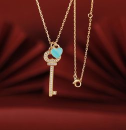2023 lovely cute pendant Necklaces long gold thin stainless steel chain blue heart diamond crystal key design Women necklace with dust bag and box