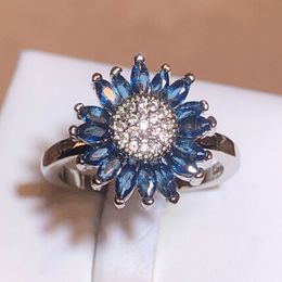 New Elegant Blue Zirconia Sun Flower Ring Female 925 Stamp Fashion Jewelry Party Wedding Jewelry Gift